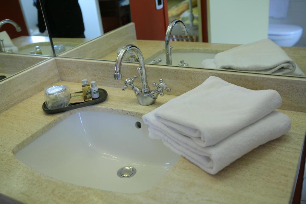 Hotel Domaine Des Graviers Nogent-sur-Seine Zimmer foto